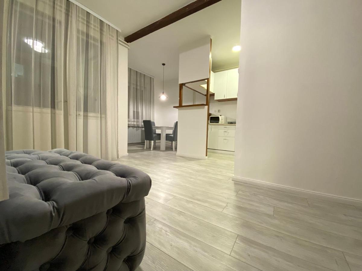 Ferienwohnung Grand Royal Belgrad Exterior foto
